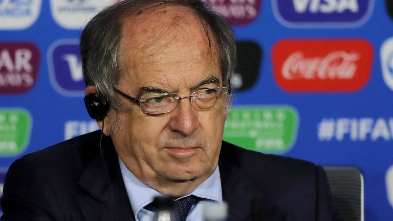 Frankreich setzt Spielbetrieb aus