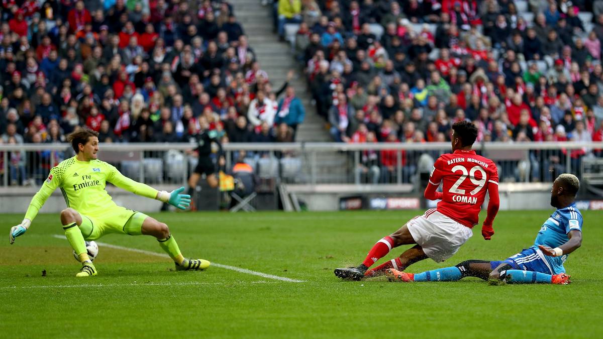 Mit Lewandowskis Auswechslung sind die Leiden des Hamburger SV aber noch lange nicht vorbei. Der für Thiago eingewechselte Kingsley Coman netzt nach Vorlage von Müller