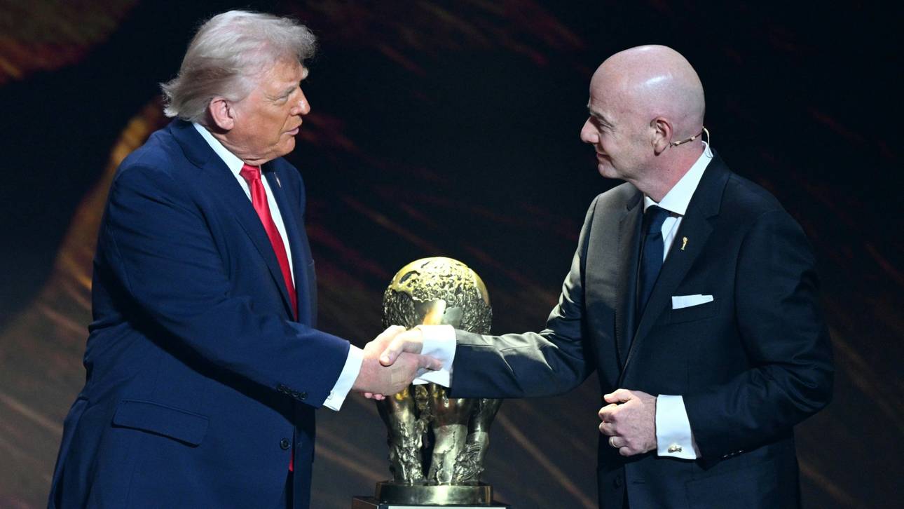 US-Präsident Donald Trump (l.) mit Gianni Infantino 
