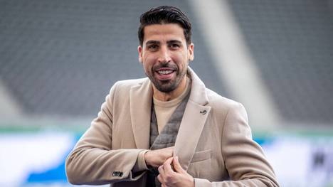 Sami Khedira hat eine lange Karriere hinter sich. Im STAHLWERK Doppelpass erzählt der Weltmeister, welcher Verein in seiner Laufbahn am größten beeinflusst hat.