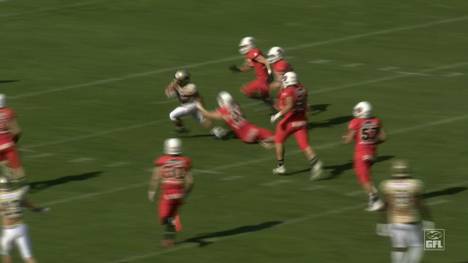 Die New Yorker Lions Braunschweig verlieren am 4. Spieltag der German Football League gegen die Dresden Monarchs mit 35:27. Für den amtierenden Meister ist es die erste Niederlage seit September 2018.