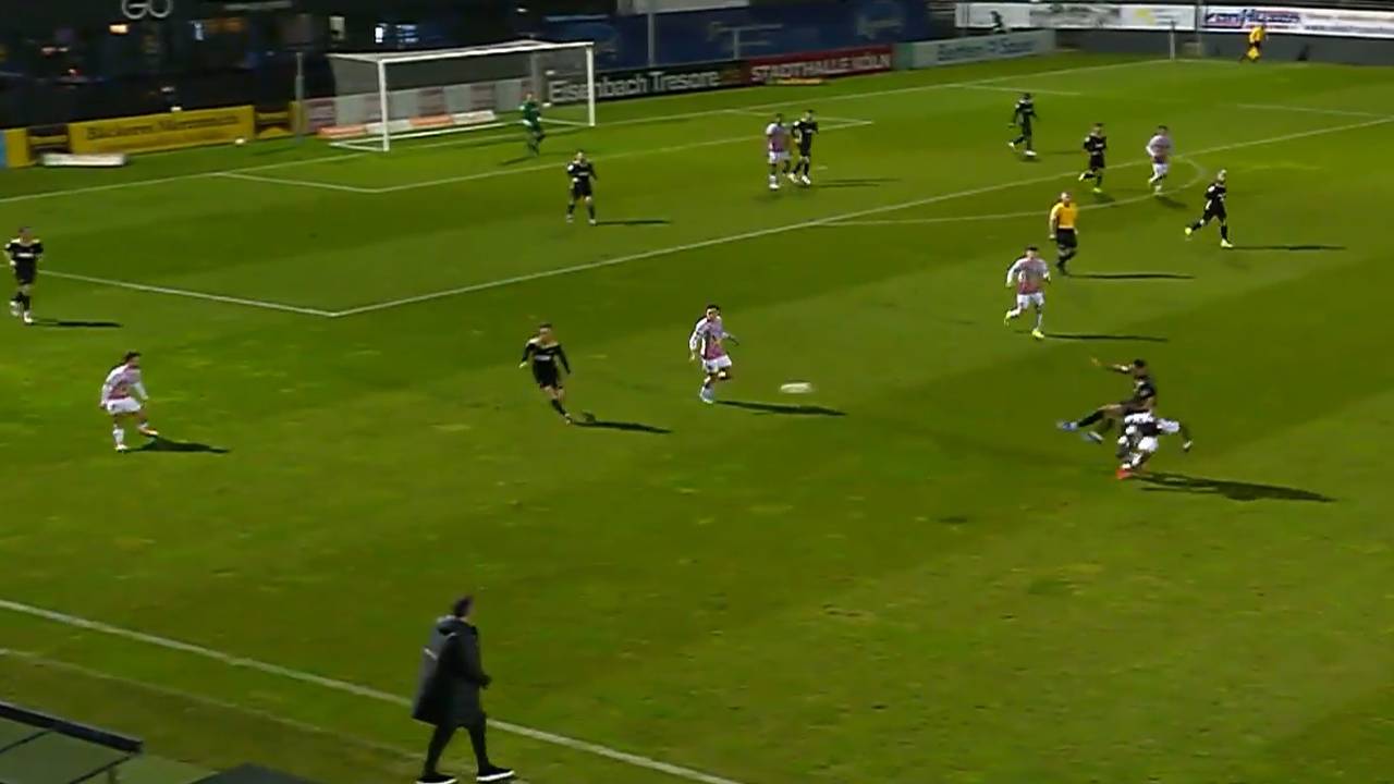 FC Viktoria Köln - Erzgebirge Aue | Highlights der 3. Liga im Video