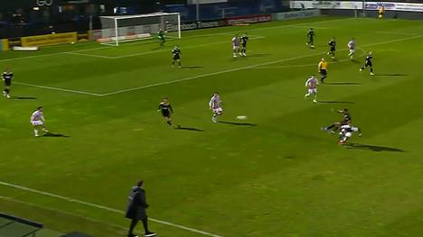 Die Highlights der Partie FC Viktoria Köln - Erzgebirge Aue aus der 3. Liga im Video.