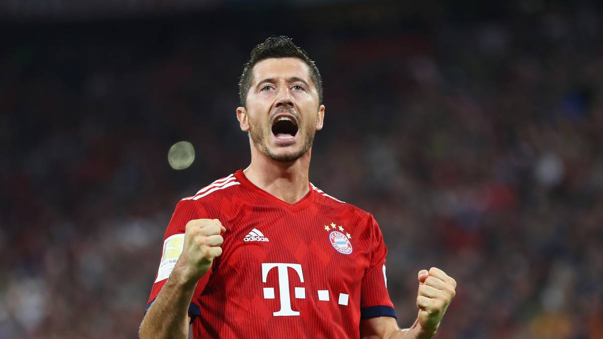 ROBERT LEWANDOWSKI: War in der ersten Hälfte fast nicht zu sehen. In der zweiten Halbzeit aktiver. Verschoss einen Elfmeter (79.), war dann bei der Wiederholung eiskalt (82.). SPORT1-Note: 3