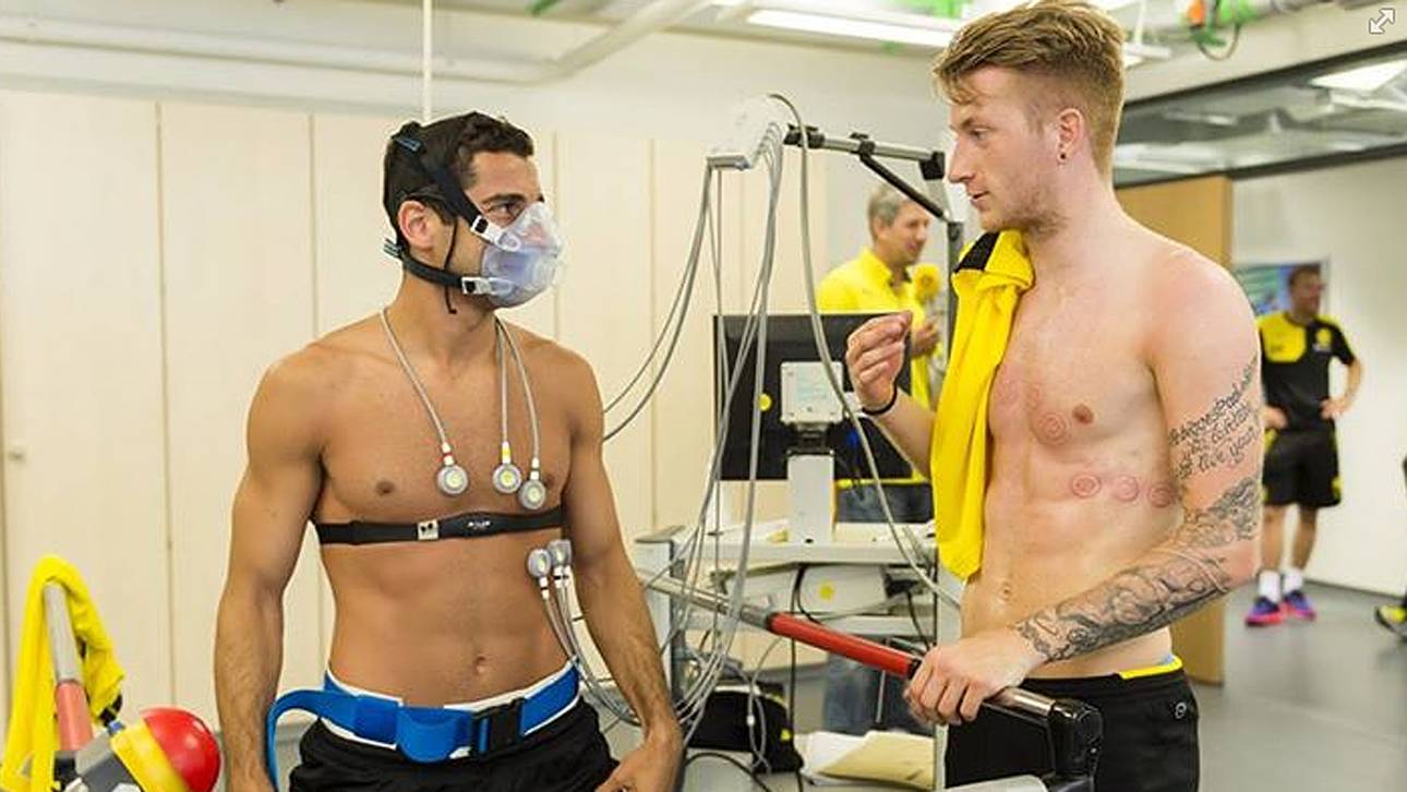 Atemmasken beim Tuchel-Auftakt