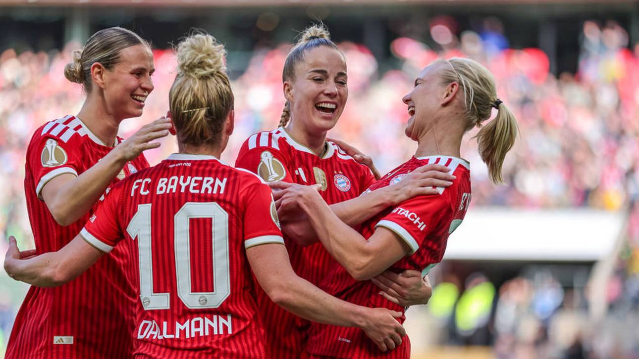 Die Frauen des FC Bayern haben den VfL Wolfsburg im Pokalfinale mit 4:0 besiegt