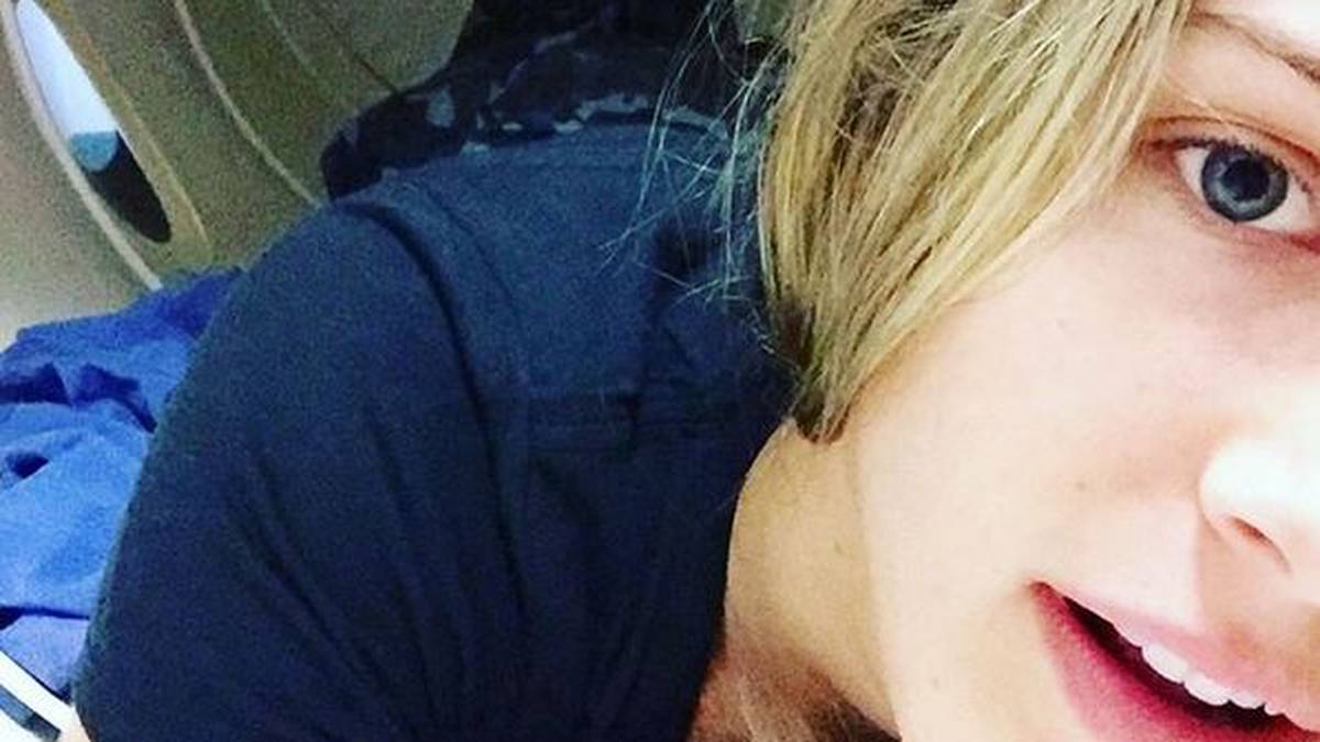 Auch an ihrer sportlichen Vorbereitung - auf dem Trainingsplatz und in der Sauerstoffkammer - lässt Bouchard ihre Fans teilhaben