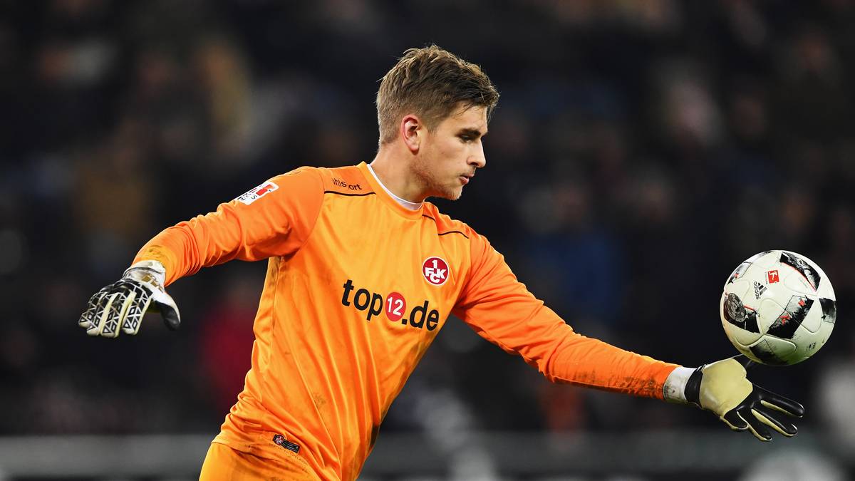 TOR: JULIAN POLLERSBECK (Rückennummer 12, 1. FC Kaiserslautern) - 2 U21-Länderspiele/0 Tore