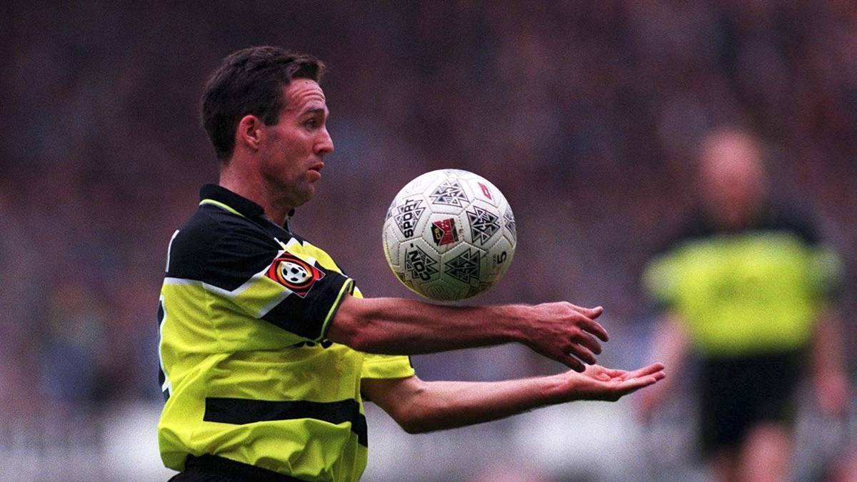 PAUL LAMBERT: Der Schotte trug von Juli 1996 bis November 1997 das Borussen-Trikot. 64 Mal lief er in diesem Zeitraum im defensiven Mittelfeld auf und verpasste kein einziges Champions-League-Spiel in der 97er-Titelsaison des BVB