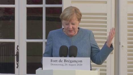 Angela Merkel und Emmanuel Macron freuen sich auf das deutsch-französische Finale der Champions League - auch wenn sie am Sonntagabend verschiedenen Teams die Daumen drücken.