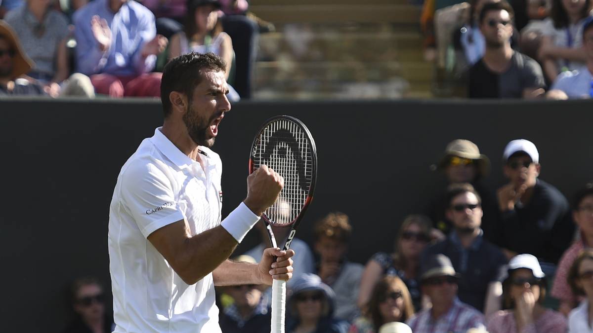 Am Ende setzt sich Cilic trotzdem souverän in drei Sätzen durch und sichert sich den Einzug in die zweite Runde