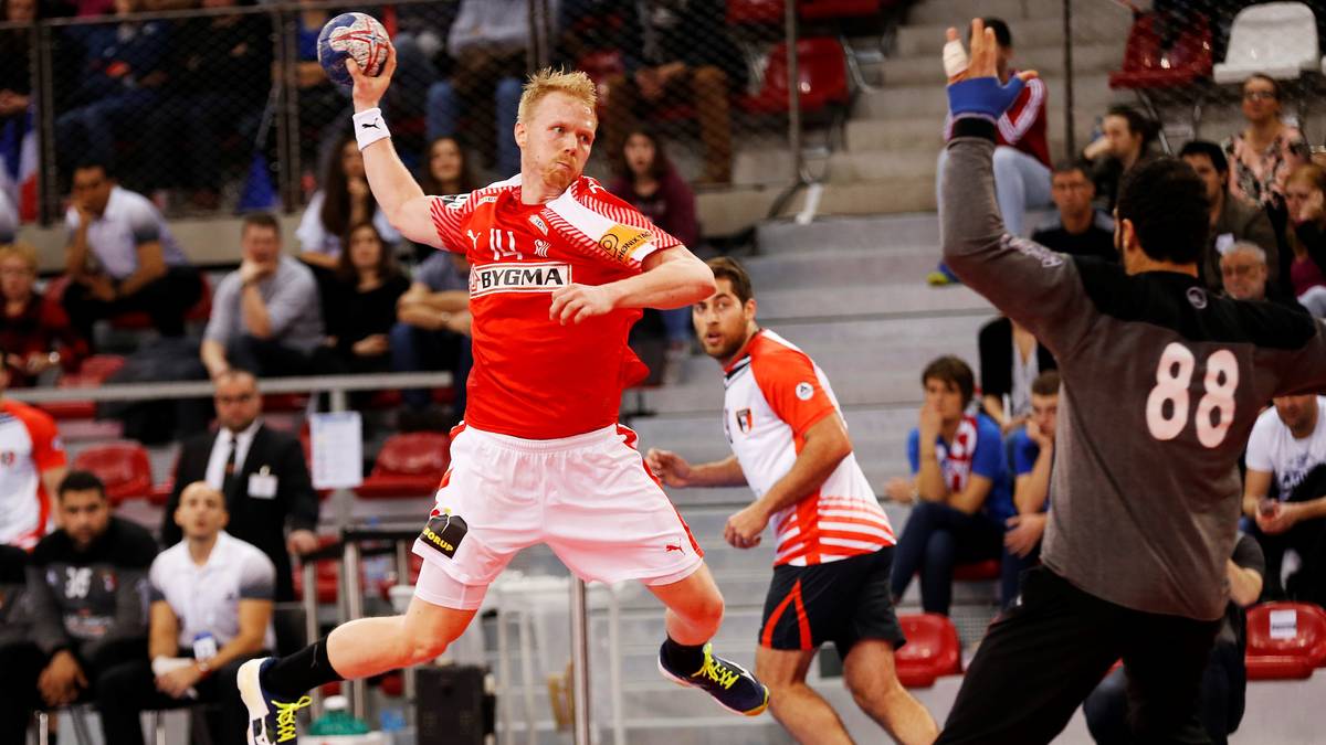 STEPHAN: Die dänische Niederlage gegen Tschechien war die Überraschung des Turniers. Aber das Team hat super Spieler und einen Rückraum, der Weltklasse verkörpert. Die Dänen können auch alle drei Spiele in der Hauptrunde gewinnen. Ich glaube, dass Spiel gegen Deutschland wird für beide Teams richtungsweisend