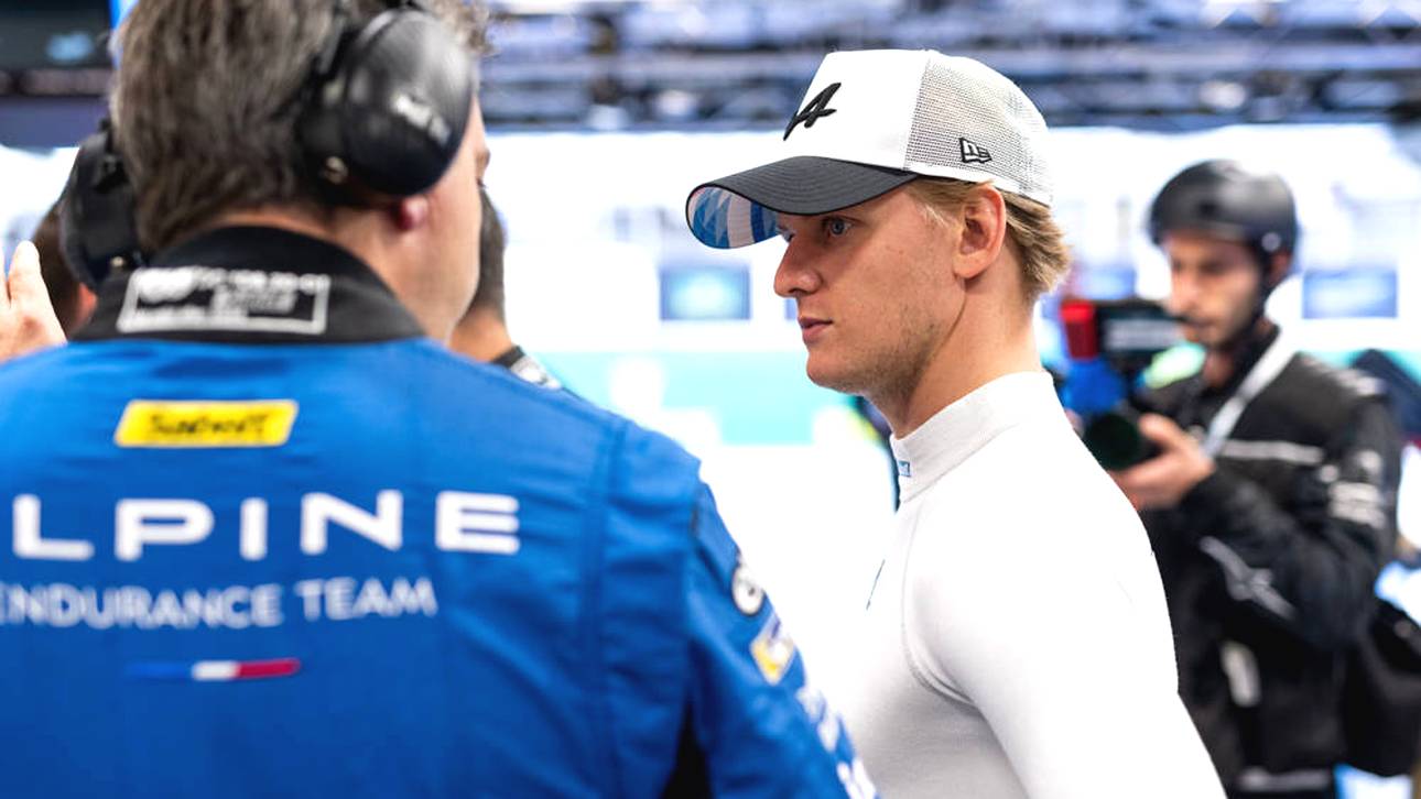 Mick Schumacher (r.) geht mit Alpine in Austin an den Start