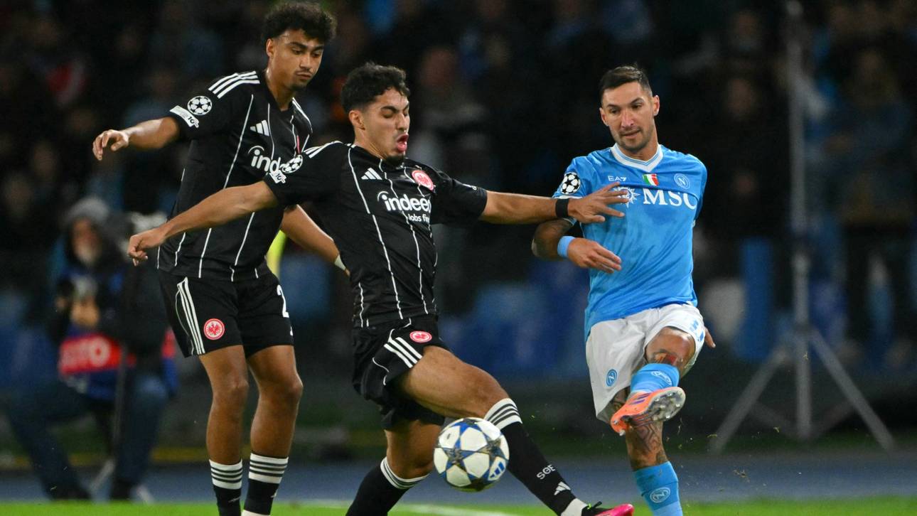 Frankfurt trotzt Neapel Punkt ab