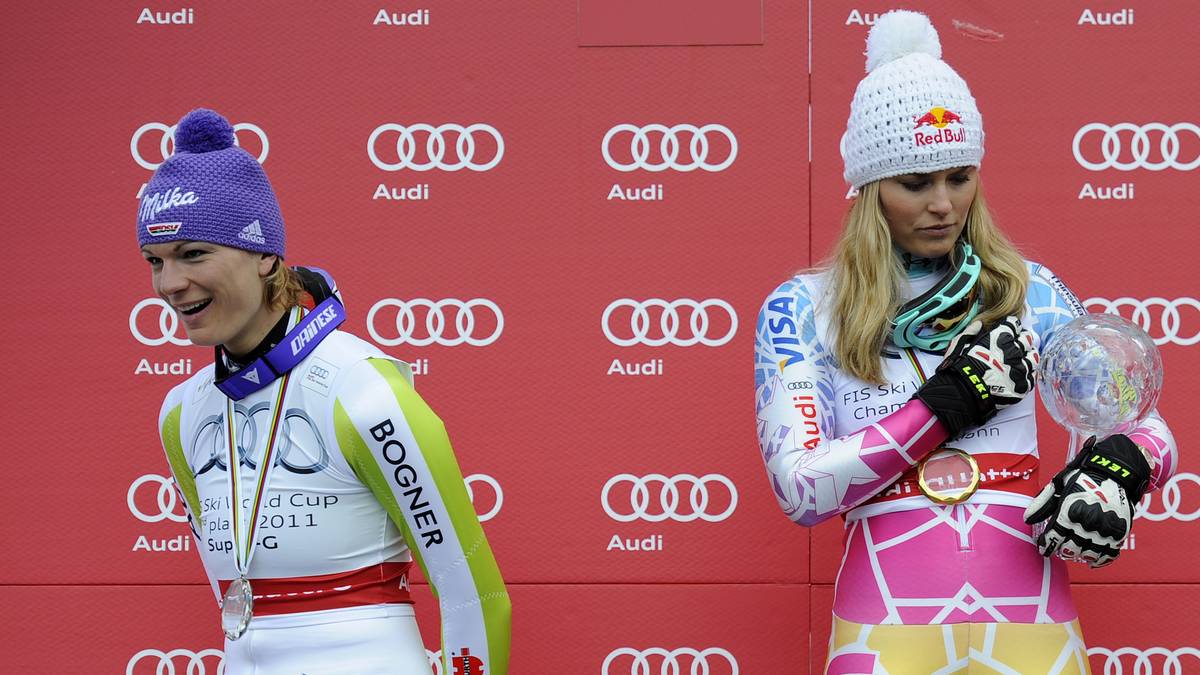 Höfl-Riesch gewinnt in derselben Saison den Gesamtweltcup knapp vor Vonn, was zum nächsten Zickenkrieg führt: Riesch sagt, Vonn habe ihr nicht gratuliert. Außerdem spricht die Deutsche von einer "Vollverarsche", nachdem die Amerikanerin ihren Schuh-Wechsel nicht zugibt. Inzwischen sind die beiden Granden - auch weil Höfl-Riesch ihre Karriere nach der Saison 2013/2014 beendet – aber wieder ein Herz und eine Seele
