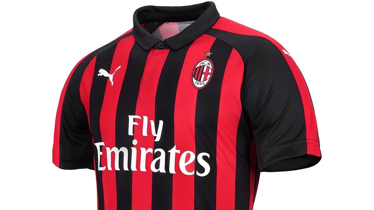 AC MILAN (Heimtrikot)