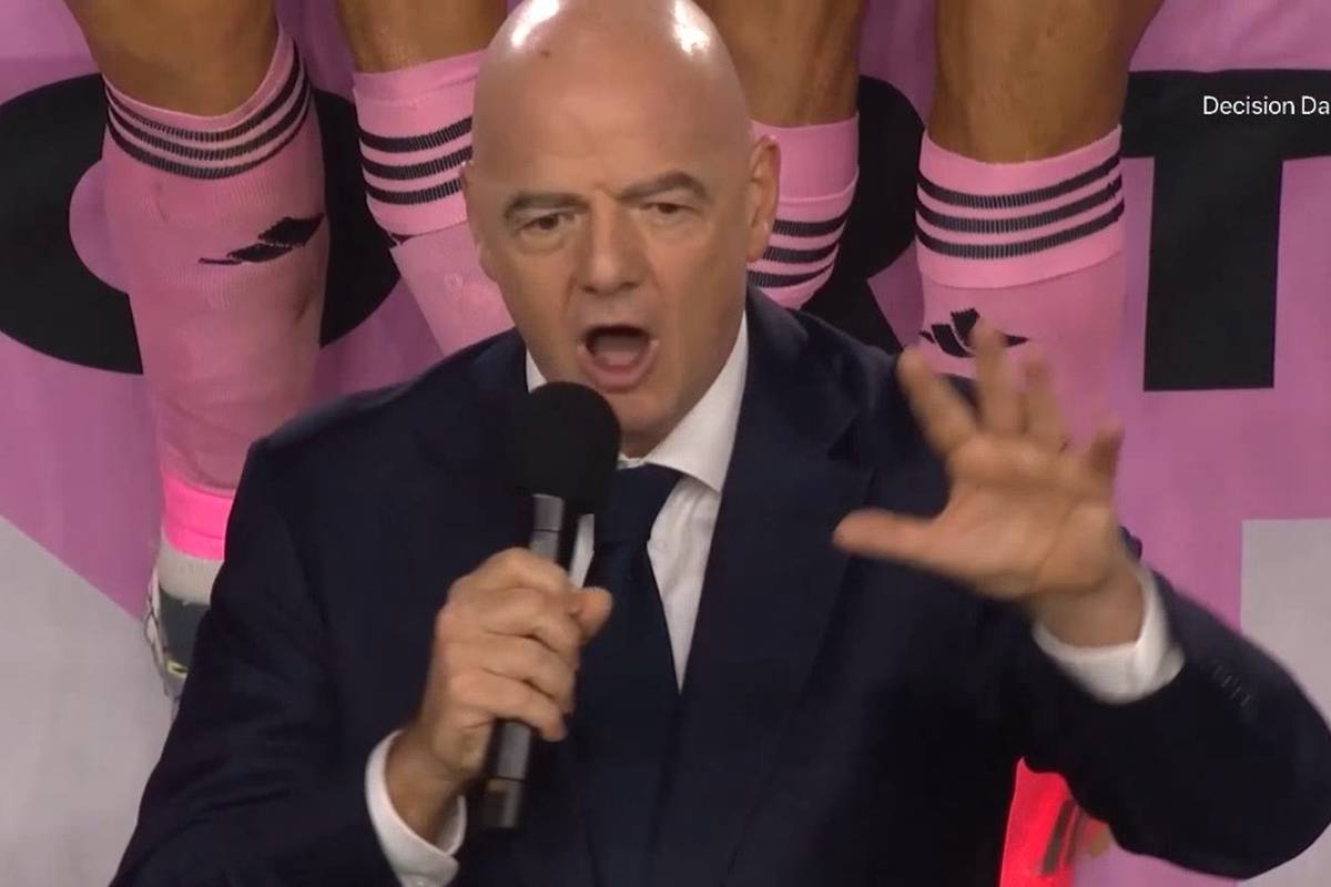 FIFA-Präsident Gianni Infantino schaut nach dem Ende der Regular Season in der MLS bei Inter Miami vorbei und lädt die Franchise zur Klub-WM ein.