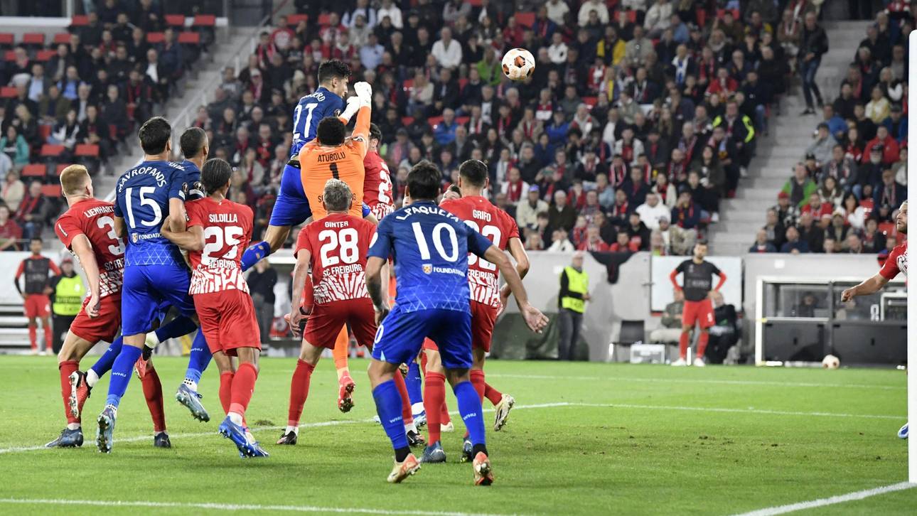 Torwart-Patzer brockt Freiburg erste Europacup-Pleite ein