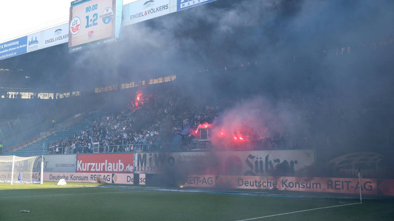 Nach Fan-Krawallen: Rostock steigt in 3. Liga ab