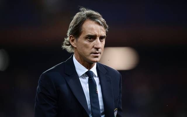 Manchester City Gehalt Von Roberto Mancini Angeblich Weitergeleitet