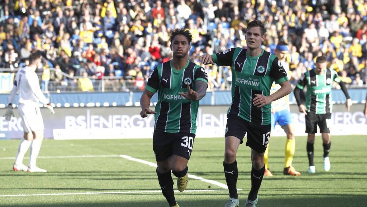 Fürth siegt dank Fallrückzieher