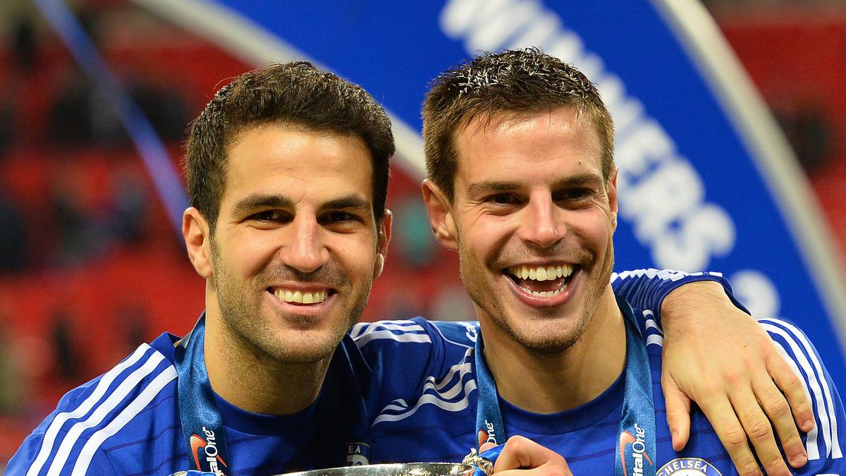 Und ein spanischer Jubel im blauen Gewand: Cesar Azpilicueta (r.) und Cesc Fabregas 