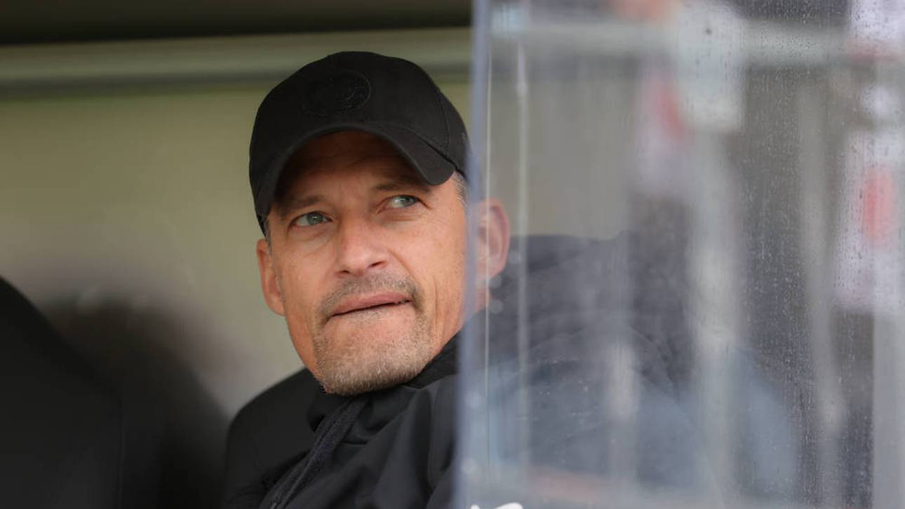 Alexander Blessin ist mit dem FC St. Pauli aus der Bundesliga abgestiegen