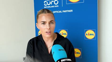 Nationalspielerin Laura Freigang zählt Deutschland zum Favoritenkreis bei der EM 2025 in der Schweiz. 