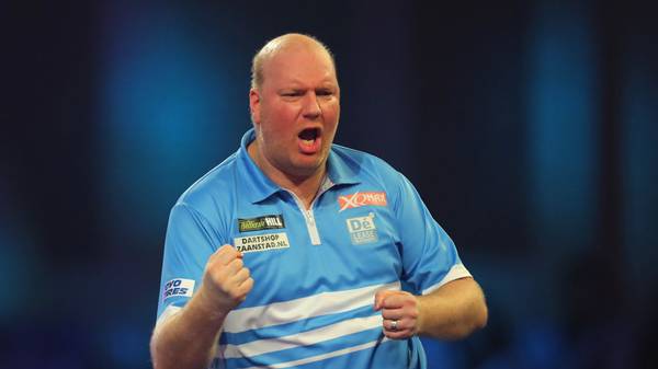 LONDON, ENGLAND - DECEMBER 16: Vincent van der Voort of The Netherlands celebrates during the First Round match between Vincent van der Voort and Keane Barry on Day 4 of the 2020 William Hill World Darts Championship at Alexandra Palace on December 16, 2019 in London, England. (Photo by James Chance/Getty Images)