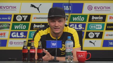 Edin Terzic spricht über die Zielsetzung des BVB und möchte nicht zu früh über den Titel sprechen. 