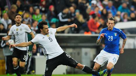 Mats Hummels bei Deutschland gegen Italien