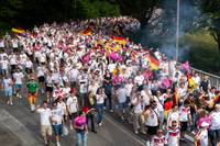 Am Freitagabend trifft Deutschland im  Viertelfinale der EM auf Spanien. Im Vorfeld der Partie richtet der DFB eine Bitte an die Fans. 