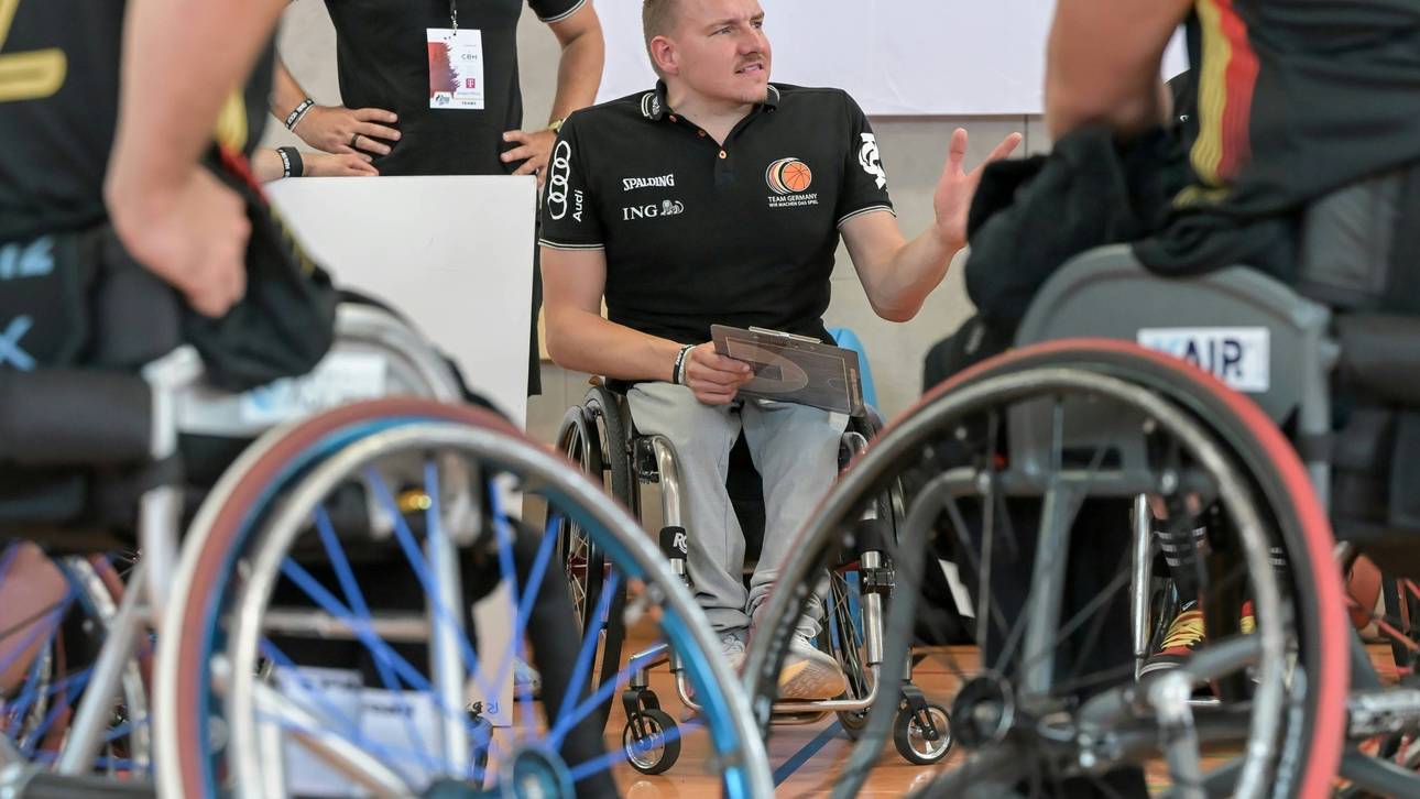 Rollstuhlbasketballer mit Optimismus