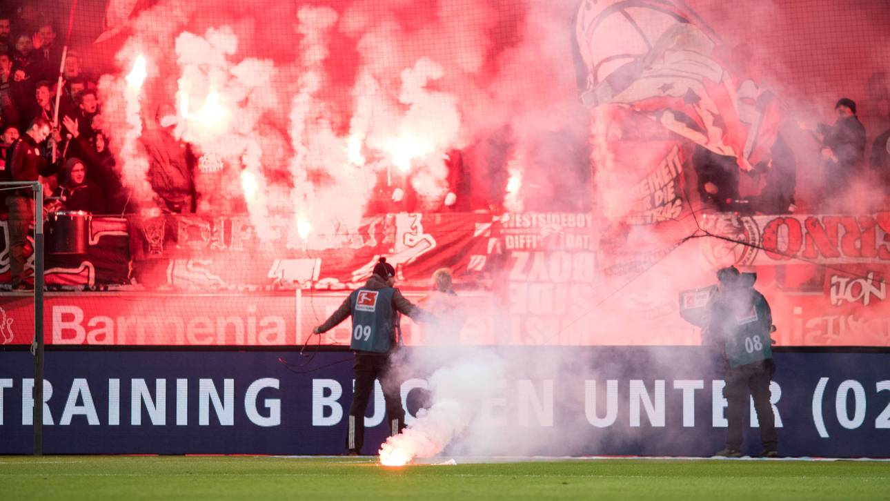 Leverkusen bedauert Pyro-Attacke