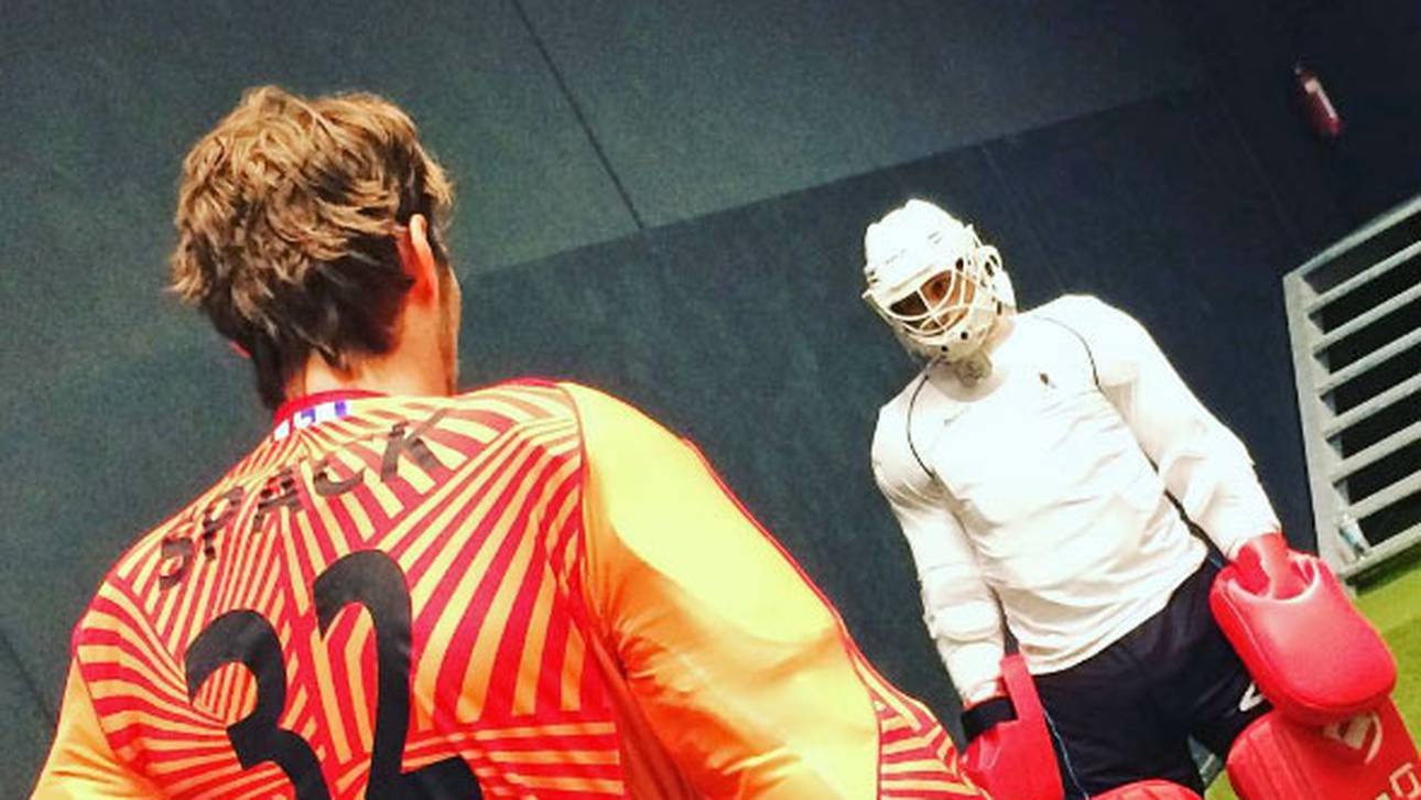 1899-Torhüter geht neuen Weg