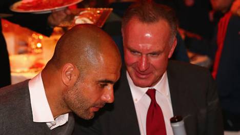Pep Guardiola (l.) ist seit Sommer 2013 Coach des FC Bayern