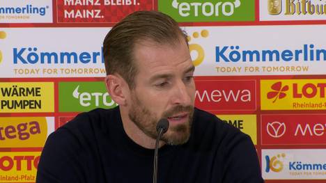 Im ersten Spiel unter Jan Siewert gewinnt Mainz 05 gegen RB Leipzig mit 2:0. Der Interimstrainer denkt nach dem Spiel an seinen zurückgetretenen Vorgänger.