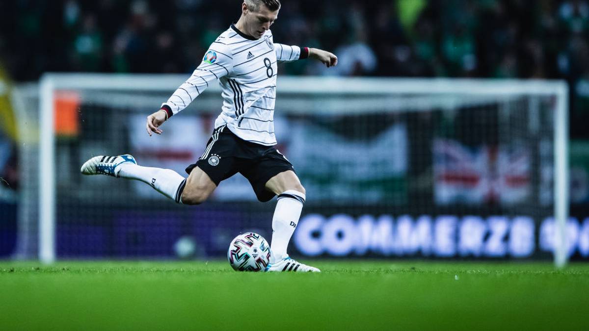 TONI KROOS: Köpfte vor dem 1:0 der Gäste in die Mitte, ließ sich davon aber nicht beeindrucken. Kroos initiierte viele Angriffe, suchte selbst den Abschluss und spiele gute Pässe. Guter Weitschuss auch in Hälfte zwei (52.). War der Chef im Mittelfeld. SPORT1-Note: 2