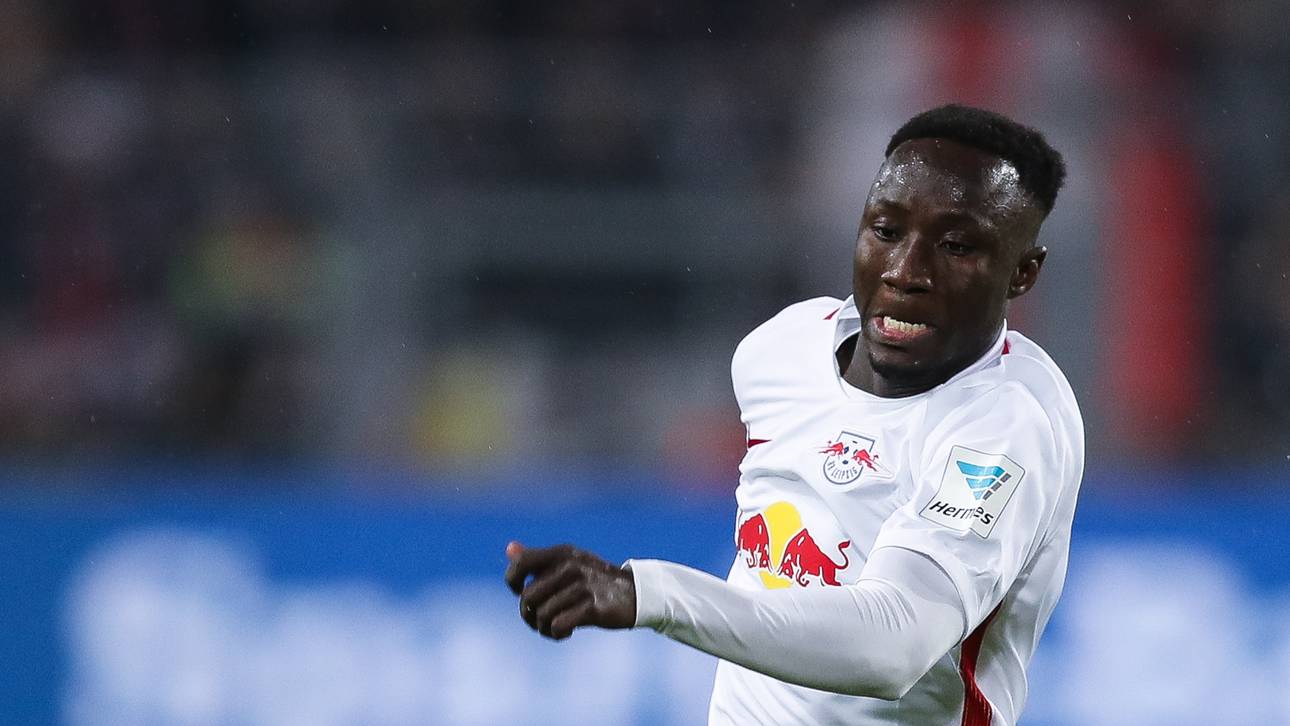 Leipzigs Keita bricht zusammen
