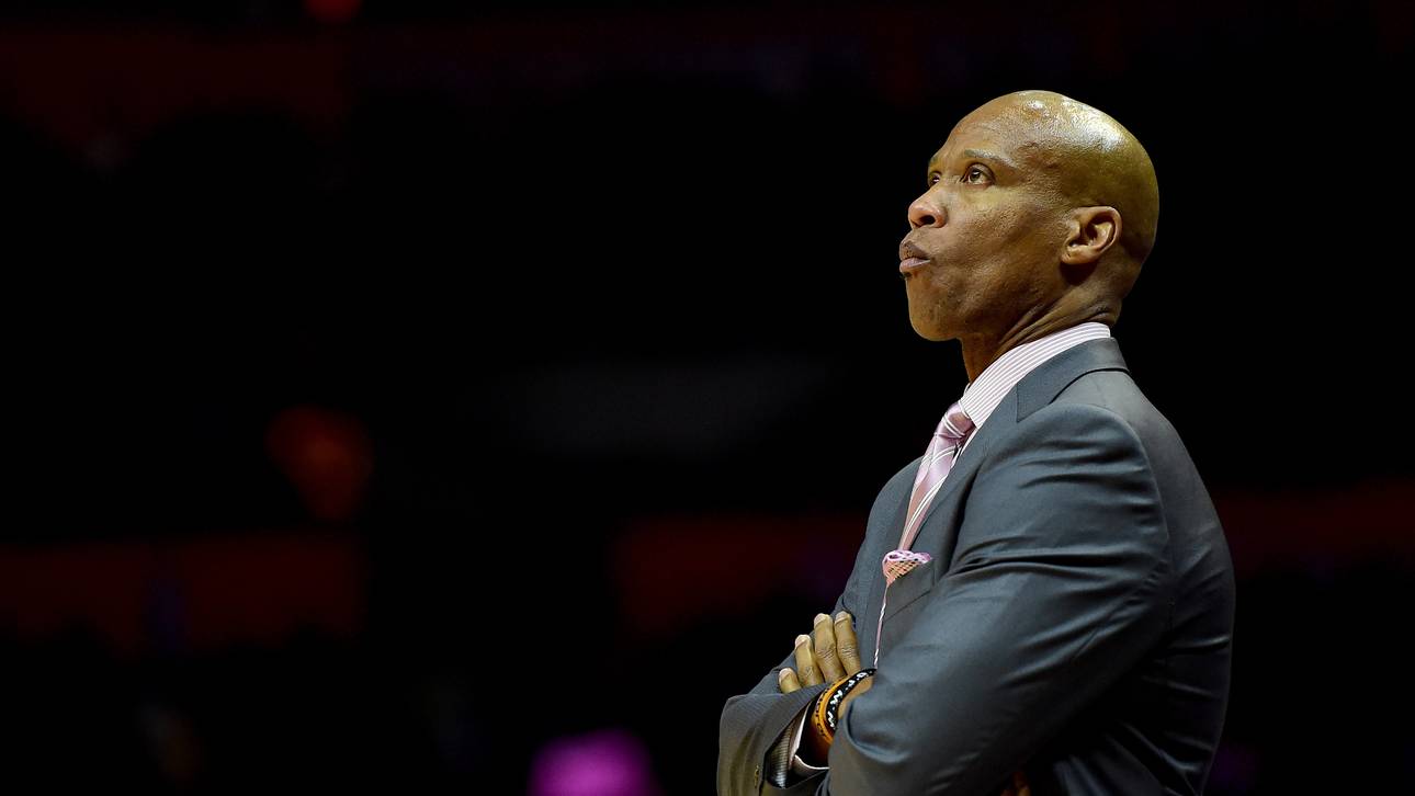 Lakers trennen sich von Pleiten-Coach