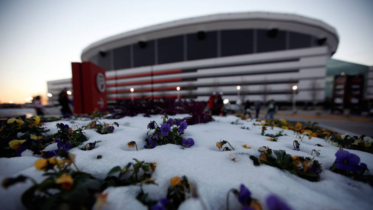 Schnee-Chaos vor Super Bowl