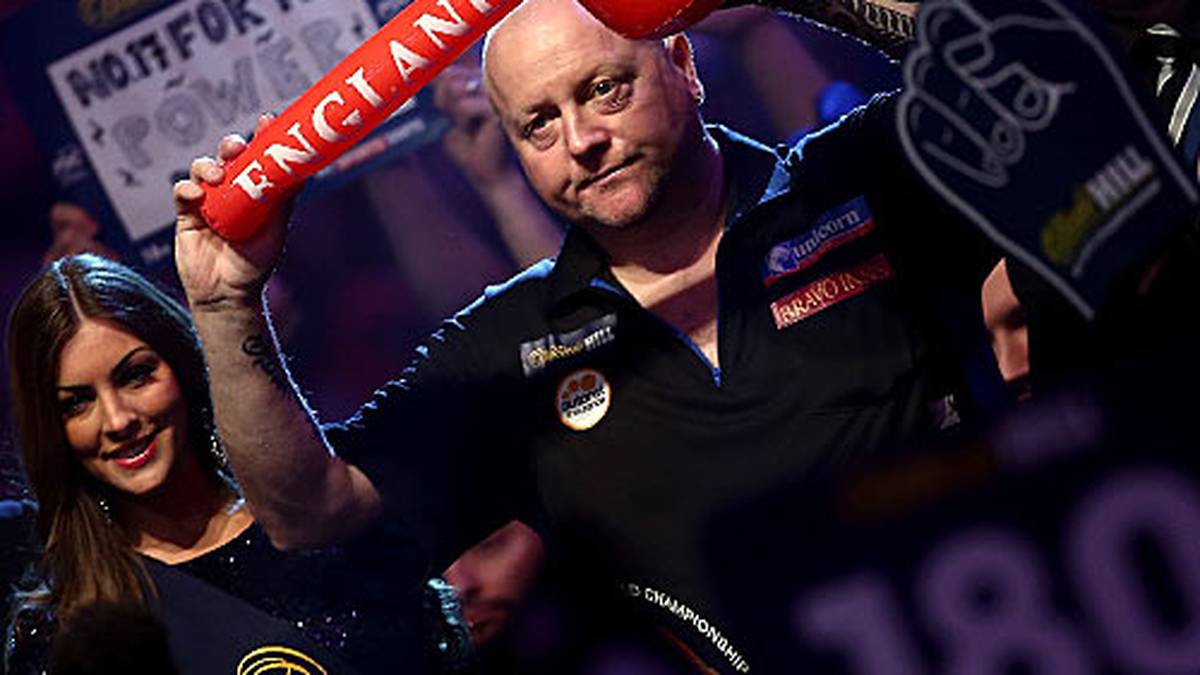 Andy "The Hammer" Hamilton schwingt selbigen