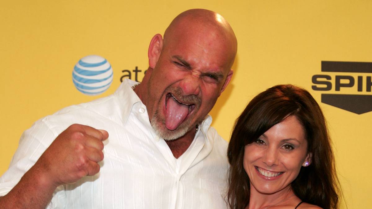 Auch abseits des Rings war Goldbergs Leben ausgefüllt: Er lernte bei einem Filmdreh die Stuntfrau Wanda Ferraton kennen und lieben. Die beiden heirateten 2005 - ein Jahr nach Goldbergs bislang letztem Kampf - und haben einen gemeinsamen Sohn