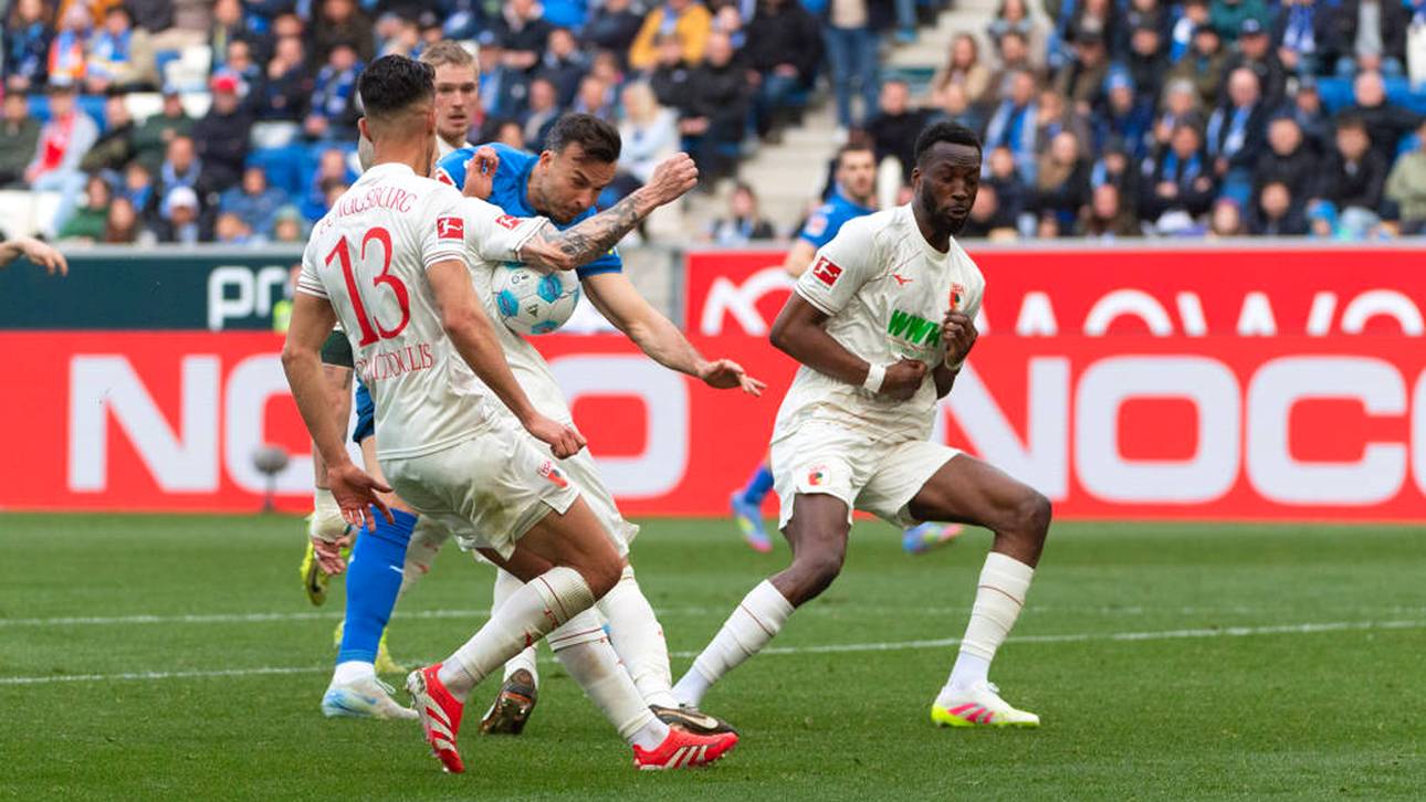 Diese Situation um Augsburgs Jeffrey Gouweleeuw sorgt für Ärger