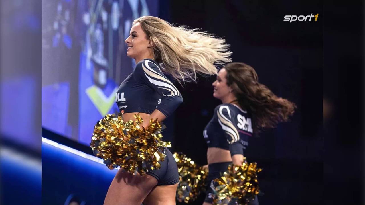 Darts WM 2023: PDC Darts Dancers heizen den Fans im Ally Pally ein