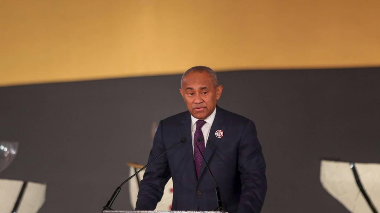 CAF-Boss Ahmad legt Amt nieder