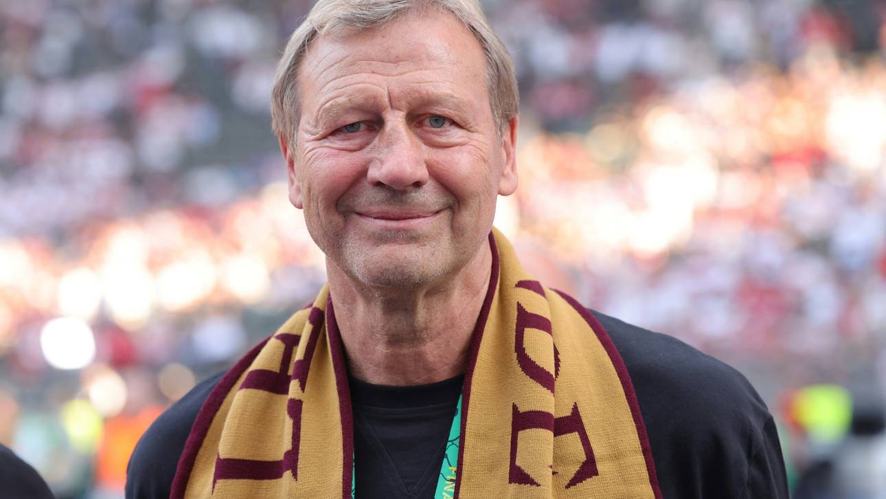 Buchwald mit klarer Kante bei Torhütern