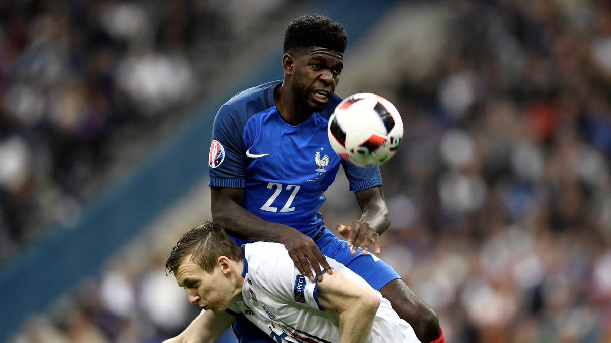 Samuel Umtiti (22, FC Barcelona, 1 Länderspiel, 0 Tore):  Geboren in Kamerun, zog im Alter von zwei Jahren mit seiner Familie nach Frankreich. Hat drei Geschwister. Umtiti gewann 2013 mit Frankreich die U20-WM. Machte bei Olympique Lyon auf sich aufmerksam, spielt kommende Saison für den FC Barcelona. Ablöse: 25 Millionen Euro