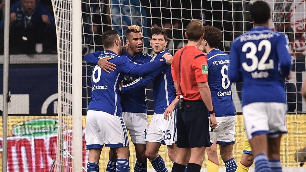 und die halbe Mannschaft kommt zum Gratulieren vorbei