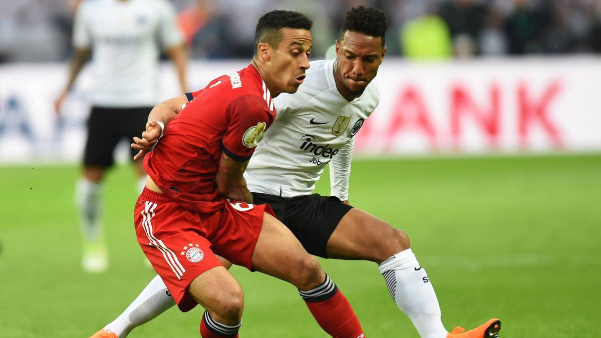 THIAGO (bis 64.): Erneut ein weitgehend enttäuschender Auftritt des Spaniers, dessen Bälle nach vorne viel zu selten ankamen. Ging nach 64 Minuten für Tolisso vom Feld - und beschwerte sich darüber - SPORT1-Note: 4